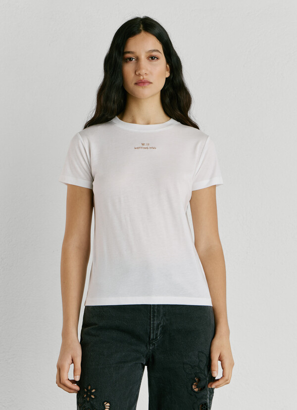 EMBROIDERED W11 LOGO T-SHIRT