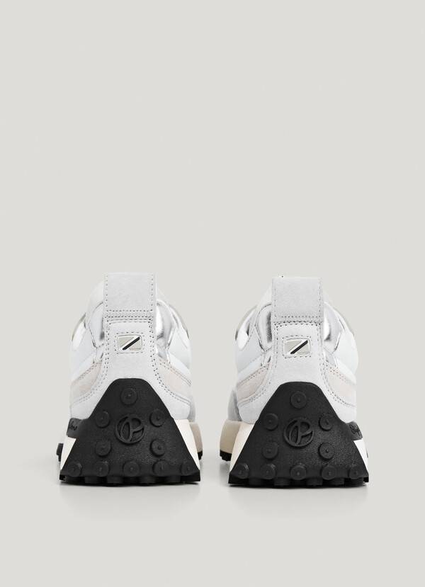 TRAINERS WITH SUEDE DETAILS - LUCKY