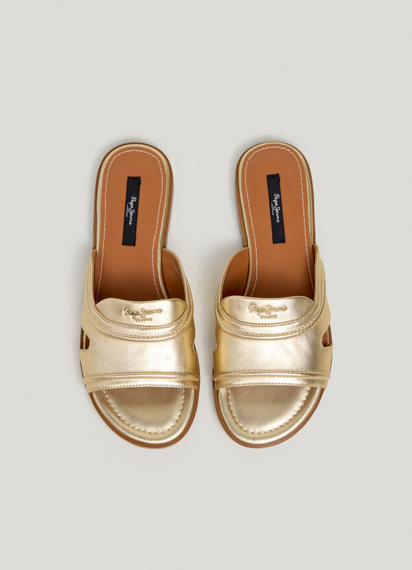 FLACHE SANDALEN METALLIC