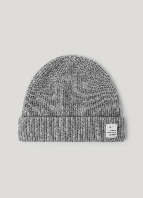 RIBBED HAT AND SCARF SET