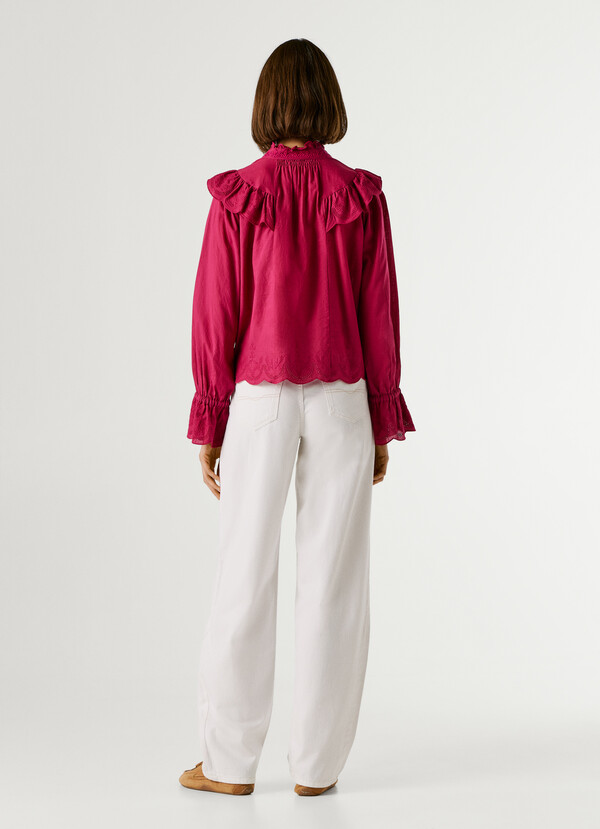 FLUID RUFFLE BLOUSE
