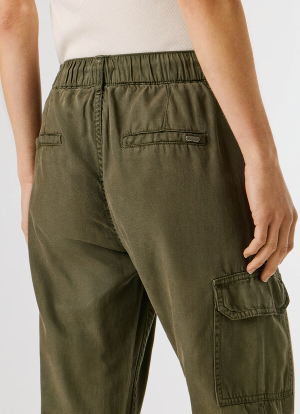 RELAXED FIT JOGGER TROUSERS