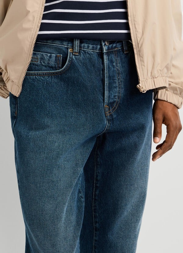 CAMDEN - TAPER FIT LOW-RISE JEANS