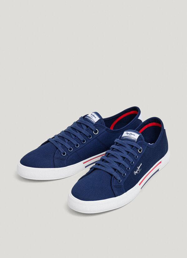 CLASSIC TWILL TRAINERS