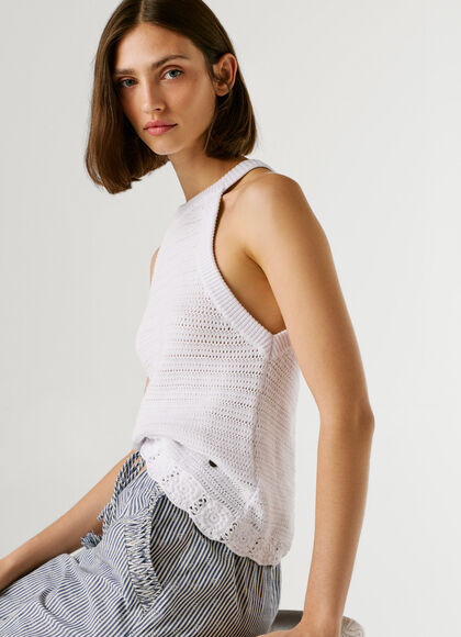 CROCHET HALTER NECK TOP