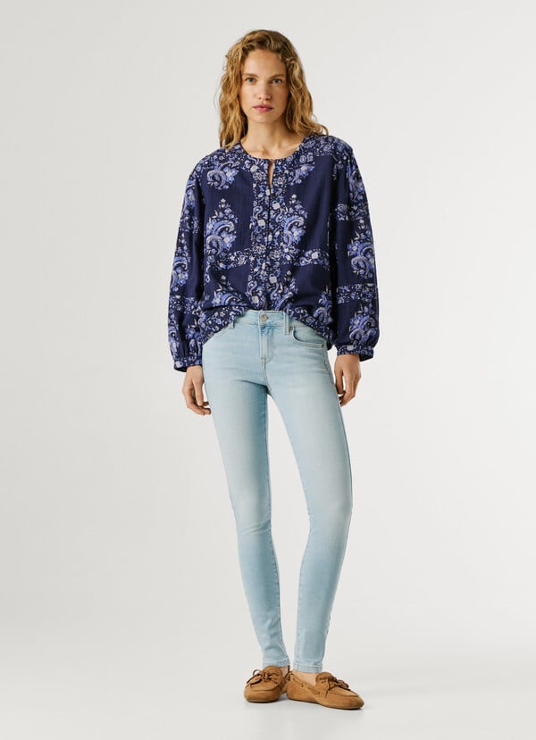 LOW-RISE SKINNY FIT JEANS - SOHO