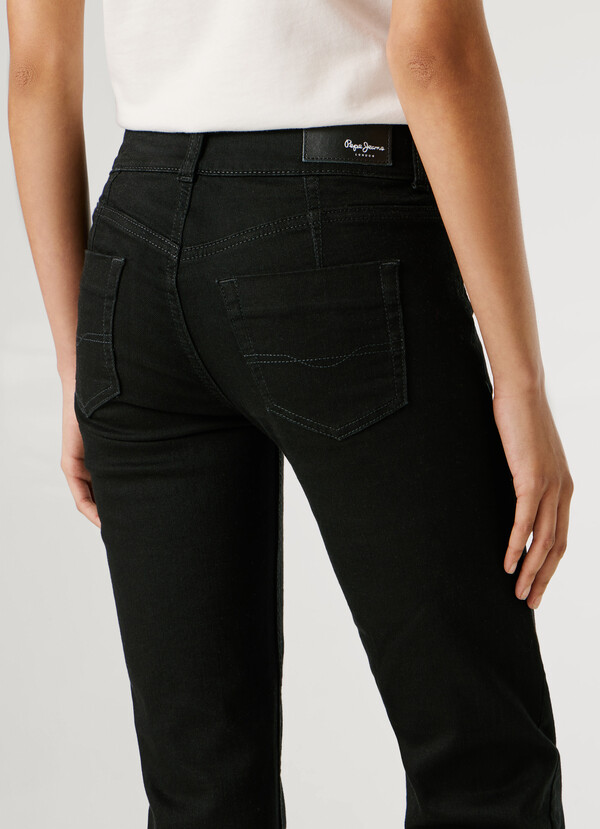 BERYL- MID-RISE STRAIGHT FIT JEANS