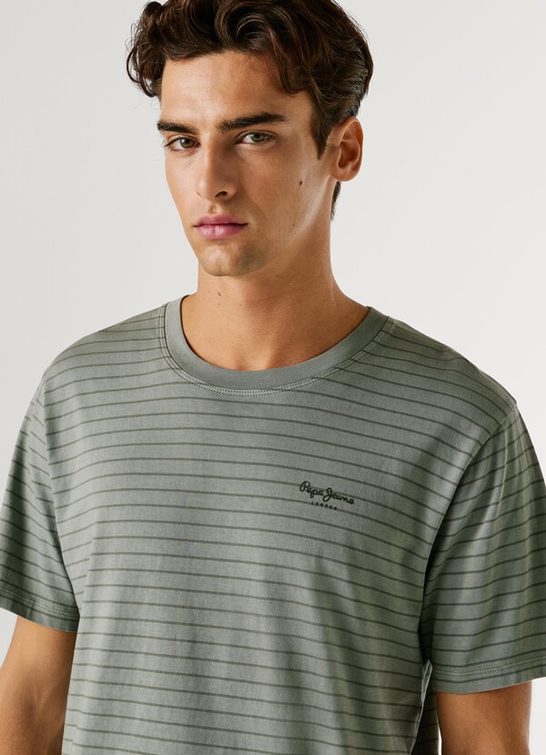 REGULAR FIT STRIPED T-SHIRT