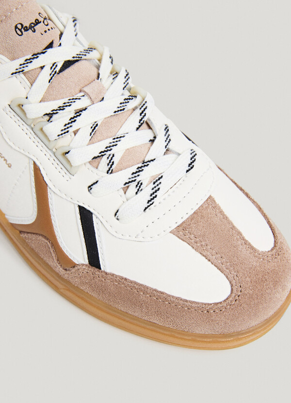 LEATHER TRAINERS WITH STUDS - BALL