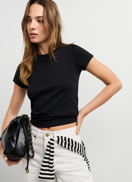 RIBBED EMBROIDERED LOGO T-SHIRT