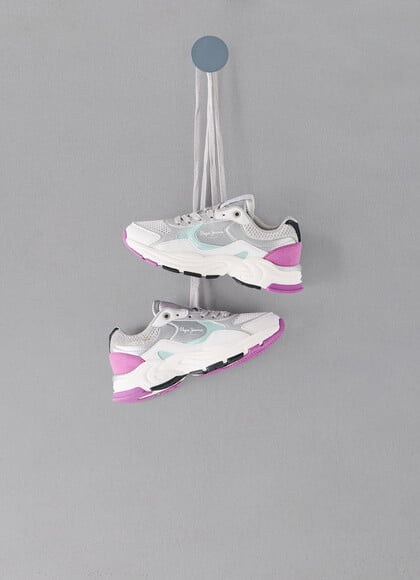 COMBINED SNEAKERS WITH METALLIC DETAILS