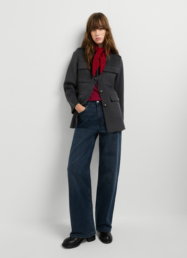 LEXA - HIGH-RISE STRAIGHT FIT JEANS LEXA - HIGH-RISE STRAIGHT FIT JEANS