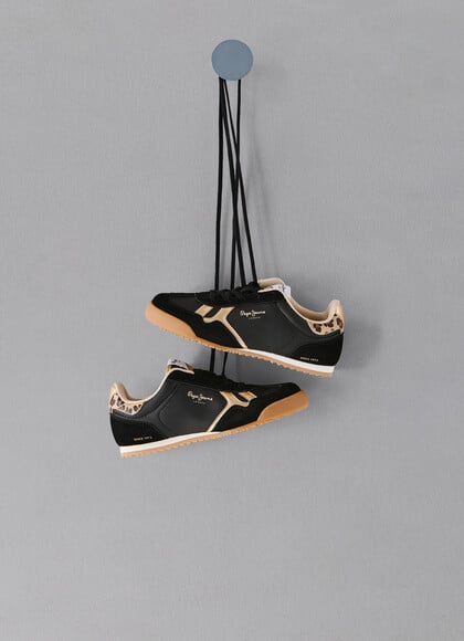 Combined running trainers