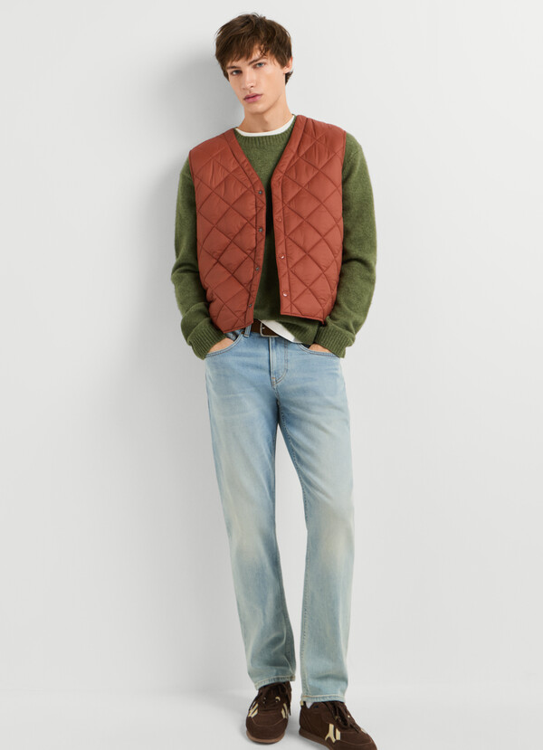 CASH - STRAIGHT FIT MID-RISE JEANS