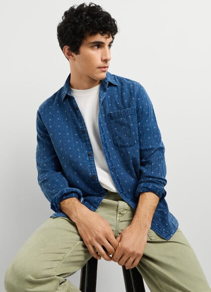 REGULAR FIT GEOMETRIC PRINT SHIRT