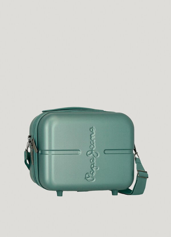 HARD-SHELL TRAVEL BAG