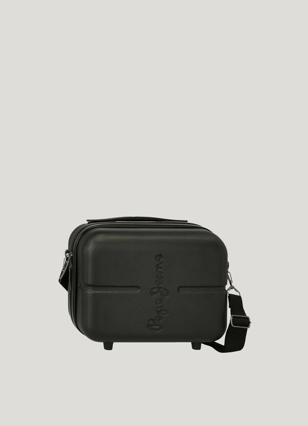 HARD-SHELL TRAVEL BAG