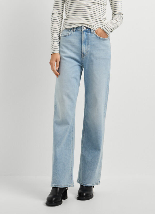 Lexa - High-Rise Straight Jeans - 2